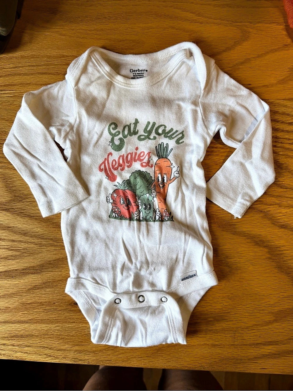Gerber Eat Your Veggies Long Sleeve Onesies Bodysuit White Baby 3-6M